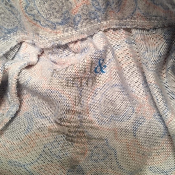 Excellent Condition Croft & Barrow Soft Pajama Pants with Drawstring - Picture 2 of 2